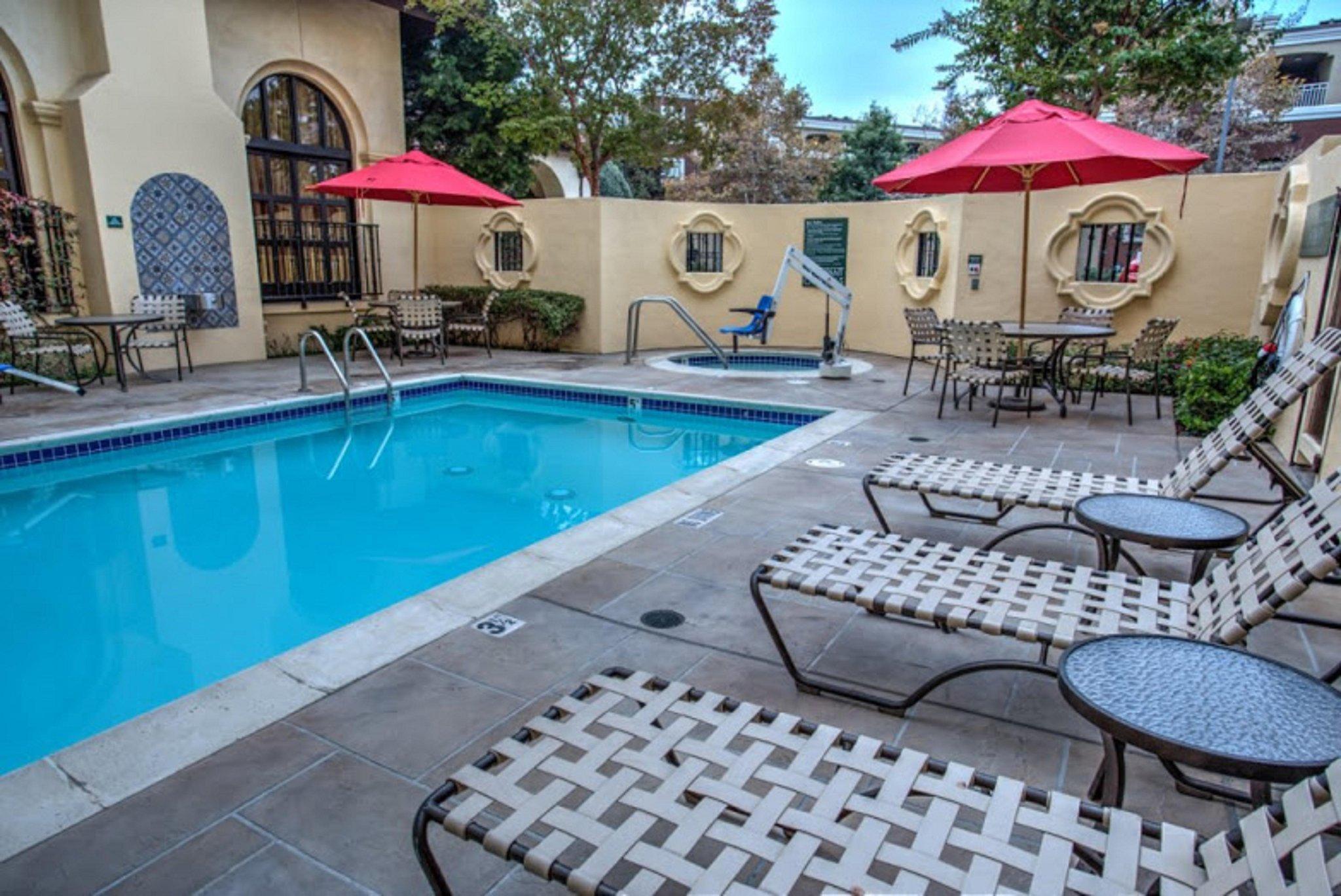 Hilton Garden Inn Cupertino Extérieur photo