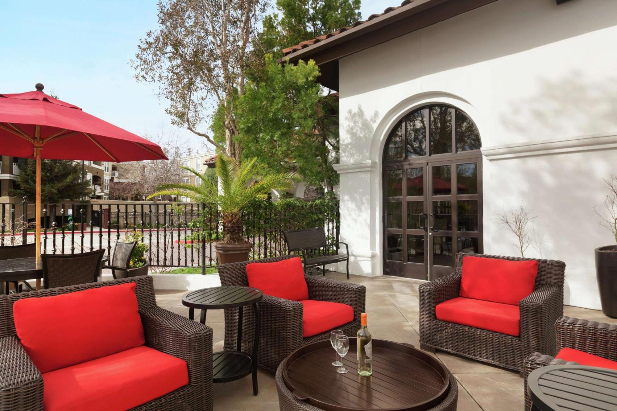 Hilton Garden Inn Cupertino Extérieur photo
